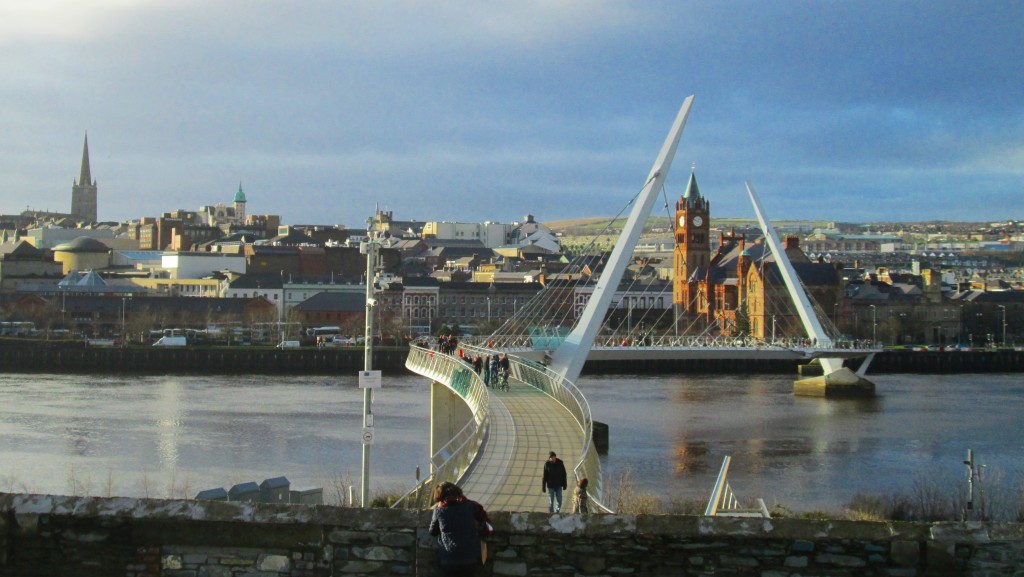 Derry_Peace Bridge